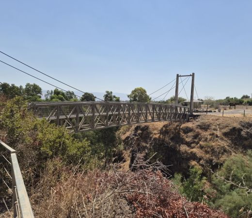 תמונה של קניון הבזלת בנחל חרוד - למטייל בישראל (טיולי)