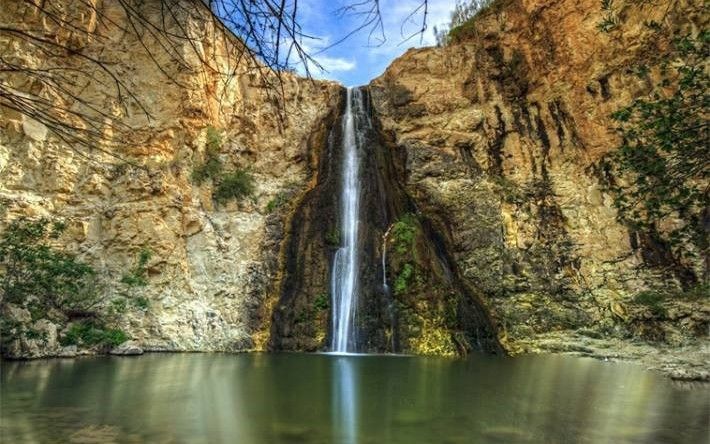 את המפל בנחל אל-על ראיתם? | צילום: Bar Artzi Photography