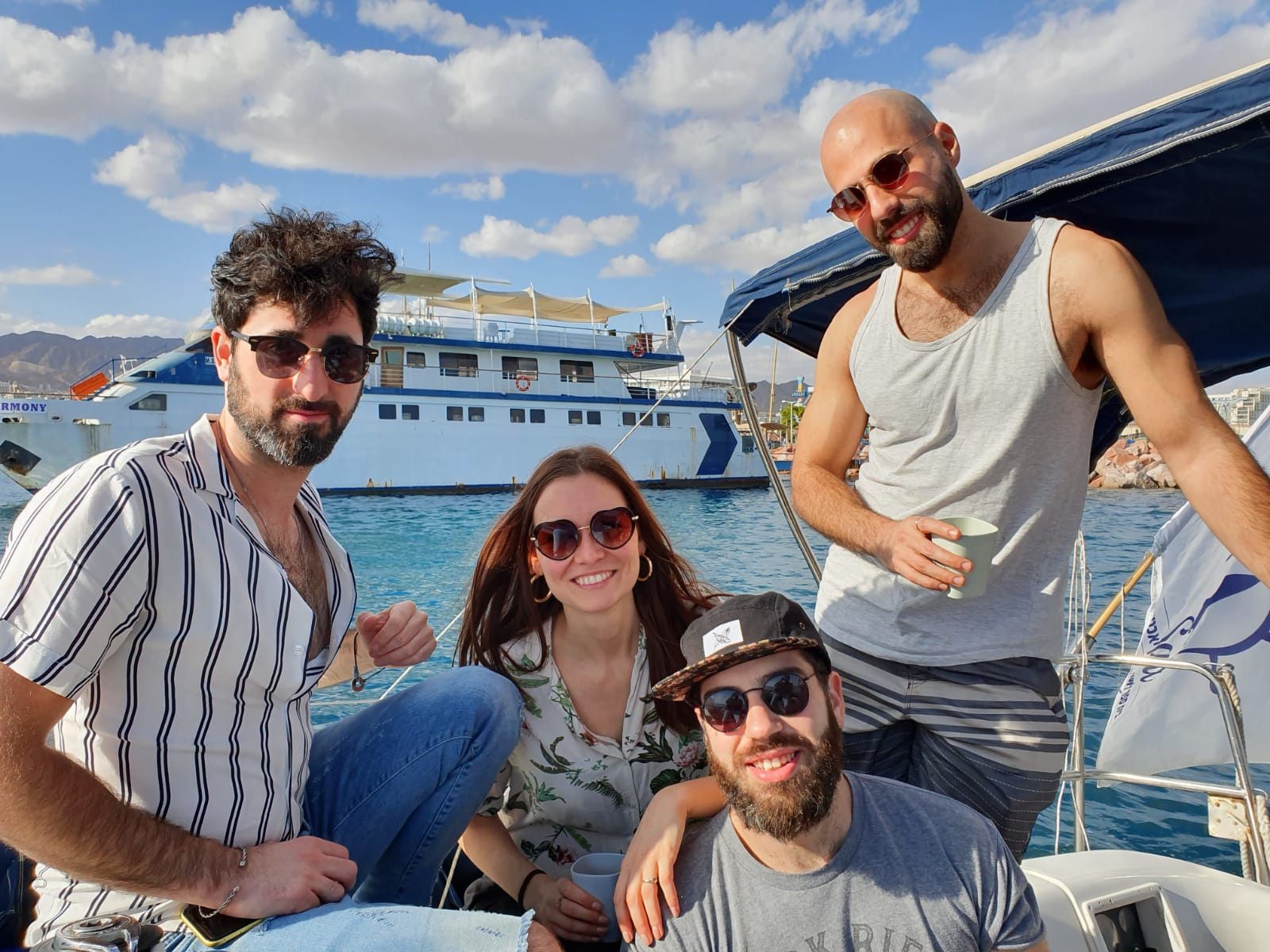 ההזדמנות שלכם להיות סקיר ליום אחד. צילום: אברהם טורס