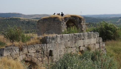 תמונה של מבצר לטרון - למטייל בישראל (טיולי)