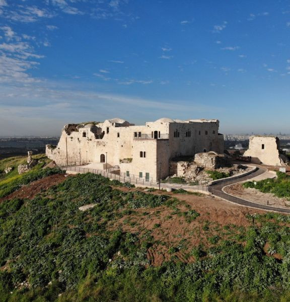 תמונה של מטיילים באיזי: 8 טיולים קלילים וסודיים שמתאימים בול לפסח - למטייל בישראל (טיולי)