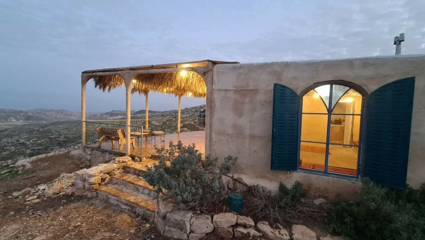 חאן חוות ספר המדבר (1)