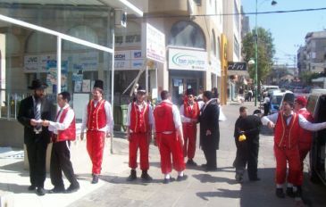 פורים שפיל - סיור פורים בבני ברק  (3)