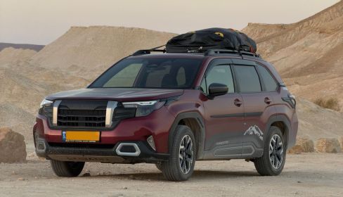 תמונה של צפו: אריאל רון חוצה את שביל ישראל 4X4 | יום 1 - הרי אילת - למטייל בישראל (טיולי)