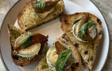 ליטל ווין בר Little Wine Bar: פרדס חנה כרכור (3)