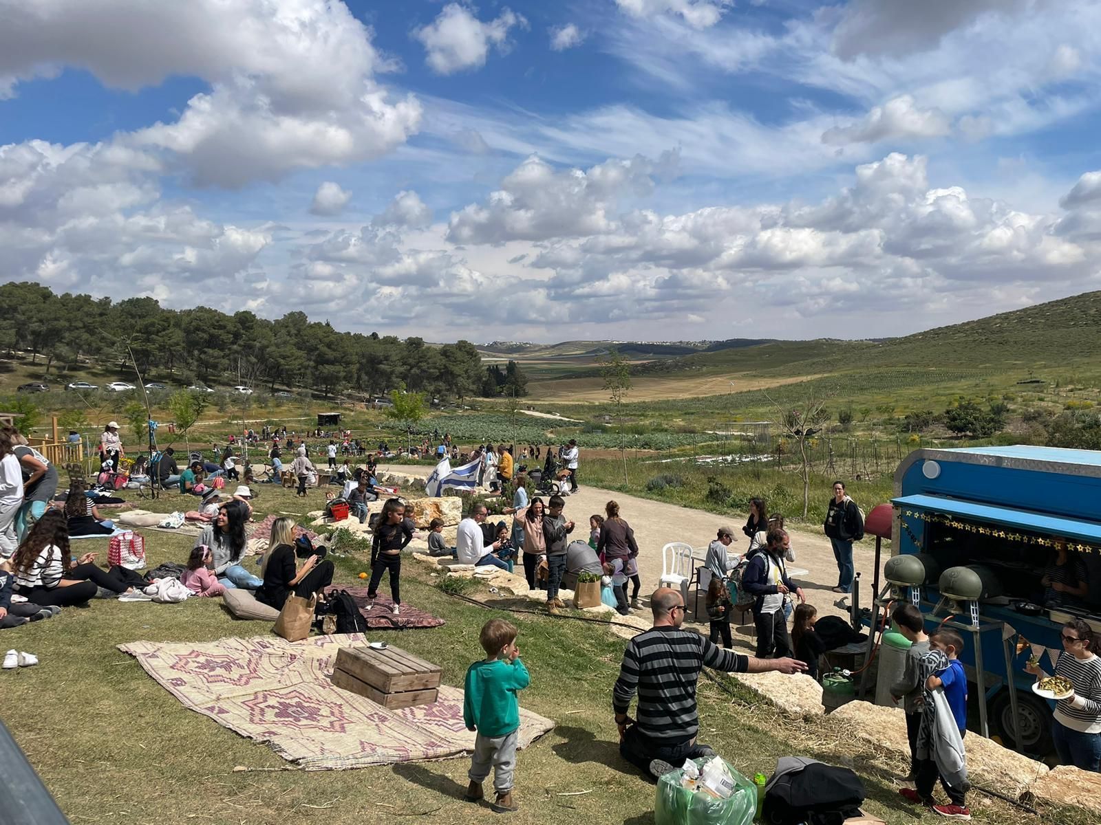 פעילות משפחתית בחוות רימון | צילום: חוות רימון