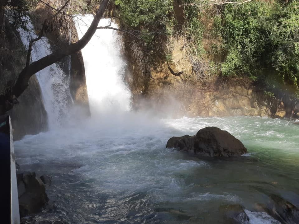 מפל הבניאס. צילום: מלונות מטיילים