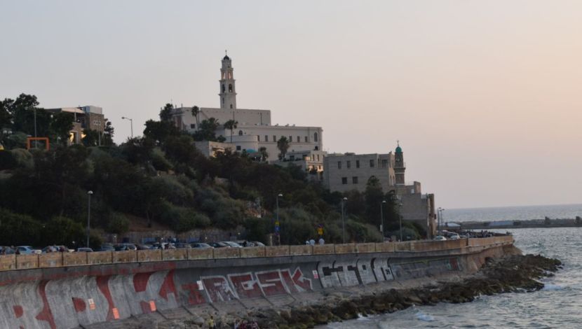 אין כמו יפו בלילות: סיור וצילום בנייד בסמטאות יפו - אין כמו יפו בלילות: סיור וצילום עם השקיעה (1)
