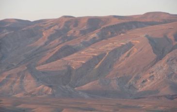 מעלה עקרבים הרומי על רכס חצרה - נבטים סטייל – מסע מדברי בשנות האלפיים (2)