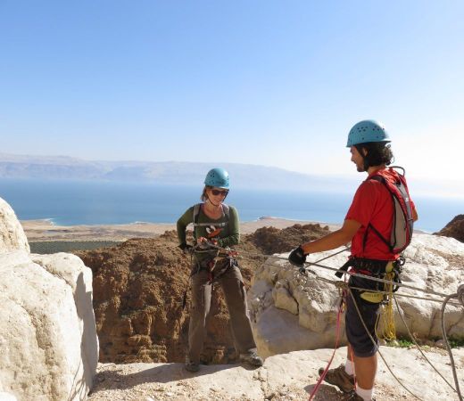 תמונה של טיול סנפלינג בנחל תמרים - ערוצים בטבע - למטייל בישראל (טיולי)