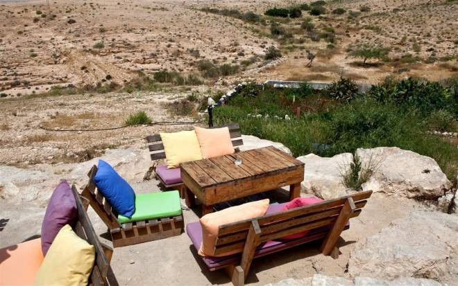 בראנץ בלב מדבר | צילום: איתיאל ציון