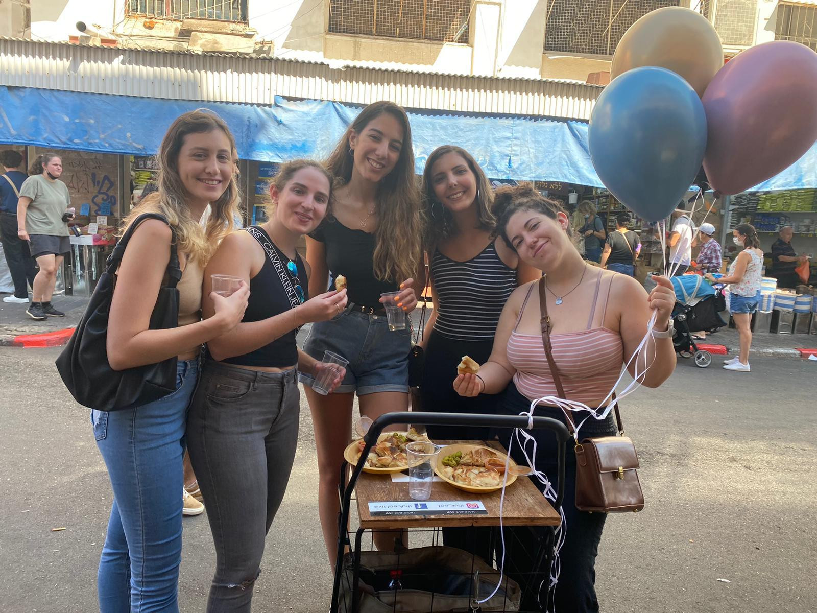סיור אוכל בשוק לוינסקי | צילום: באדיבות שוק EAT