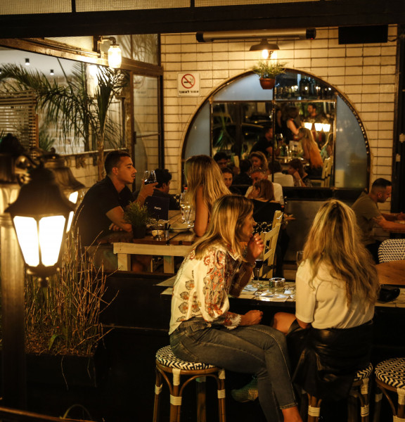 תמונה של מקומות בילוי באשדוד: לאן הכי כדאי לצאת כשהשמש שוקעת? - למטייל בישראל (טיולי)