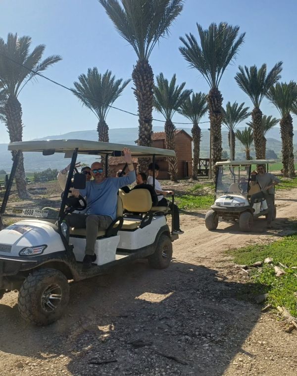 תמונה של מרכבות הירדן: טיולי קלאב קאר - למטייל בישראל (טיולי)