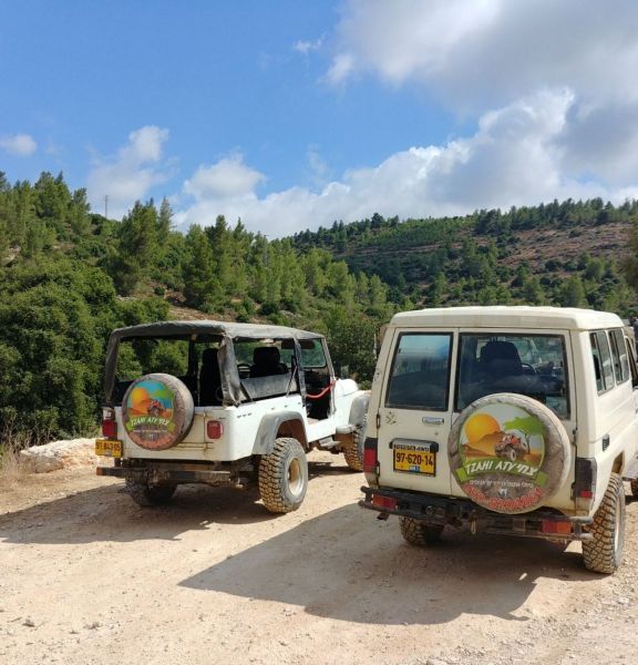 תמונה של צחי טיולי ג'יפים וסיורים מודרכים בשטח - למטייל בישראל (טיולי)