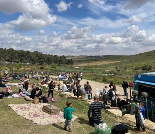 תמונה של סוכות עם ערך מוסף: לבלות בחג ולתרום למתמודדי פוסט טראומה - למטייל בישראל (טיולי)