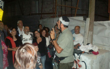 אדון הסליחות - סיור סליחות בנחלאות בהנחיית שחקן - סיור סליחות בנחלאות בהנחיית מורה דרך שחקן ופייטן (2)