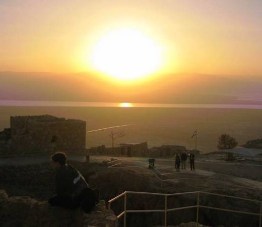 תמונה של החל השרב הגדול: אלה המסלולים והשמורות שנסגרו עקב מזג האוויר - למטייל בישראל (טיולי)