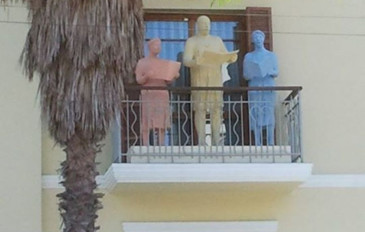 סיור אמנות קונספטואלית בשד' רוטשילד - תל אביב  (3)