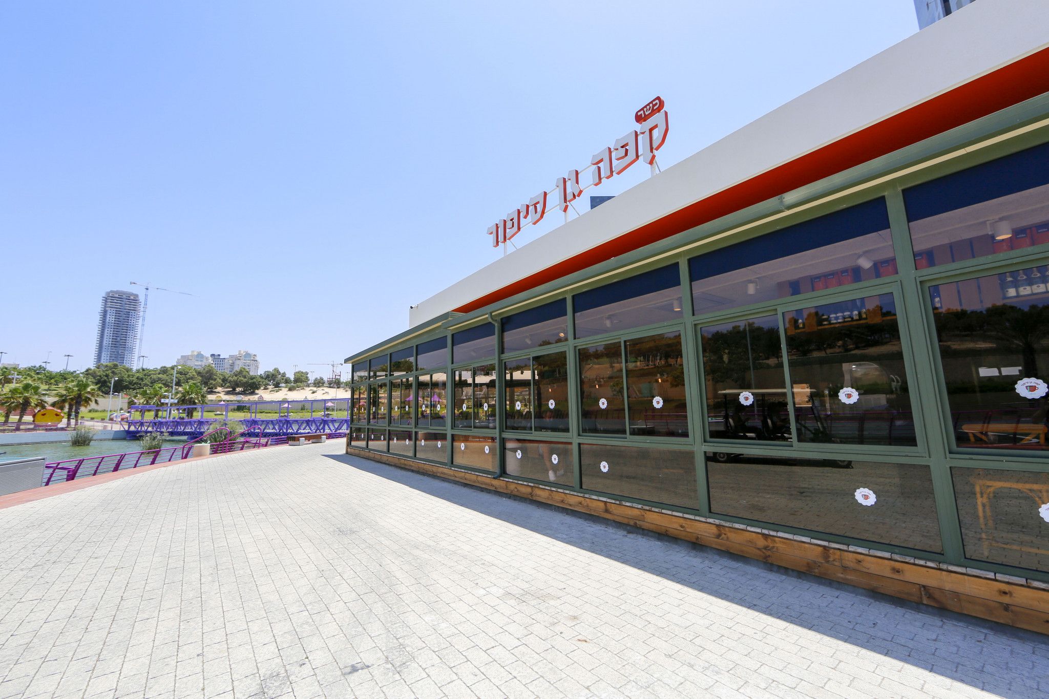 קפה גן סיפור אשדוד | צילום: גיא יחיאלי