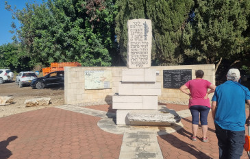 אנדרטת הנופלים בקרבות רמת יוחנן - ג'יפים בנחל ציפורי (3)