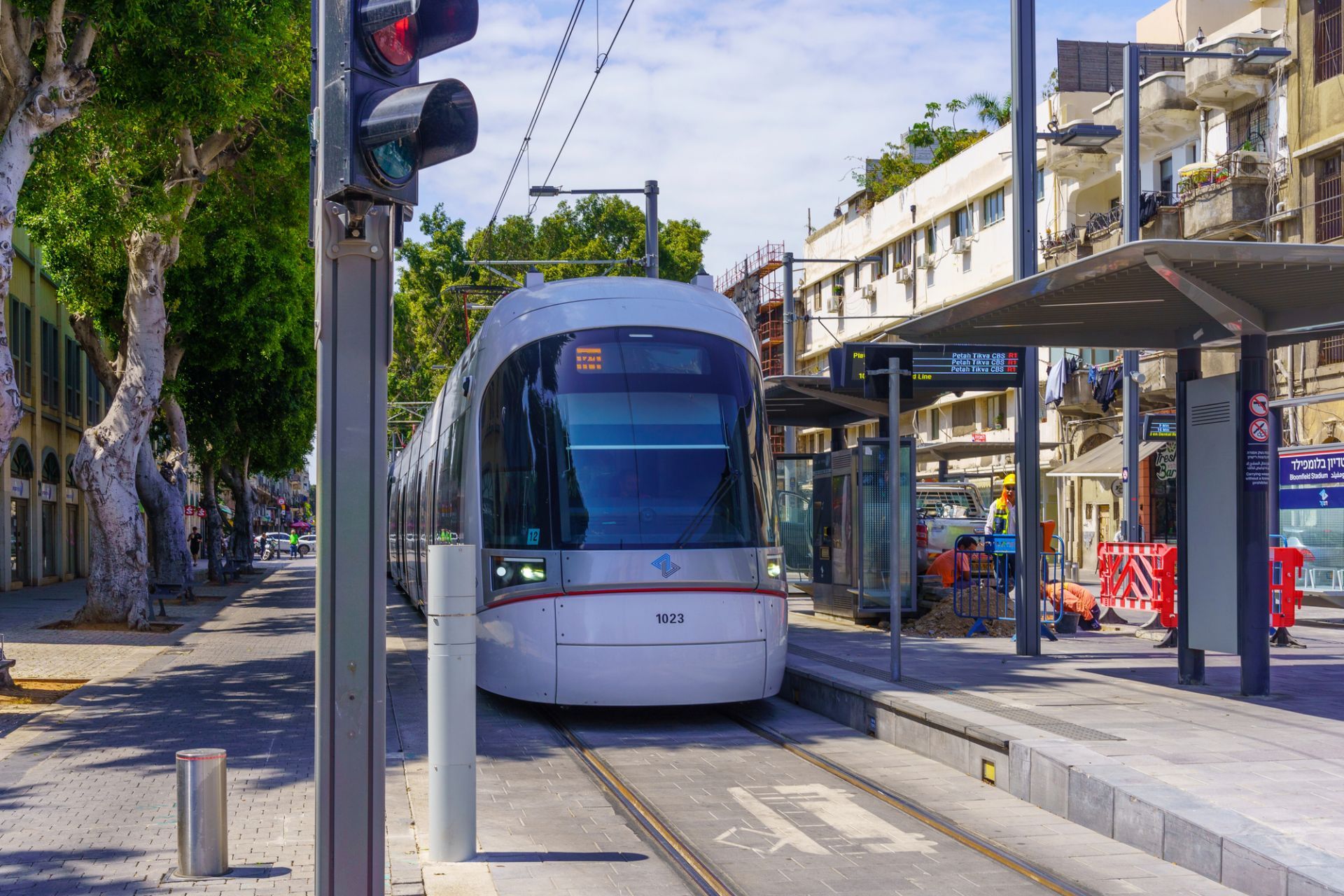 דנקל, הרכבת הקלה בגוש דן | צילום: depositphotos / RnDmS