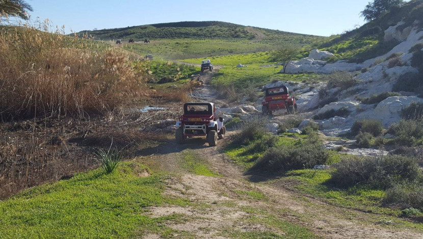 טיול טרקטורונים בחוות פיליפ - מה עושים בסופ