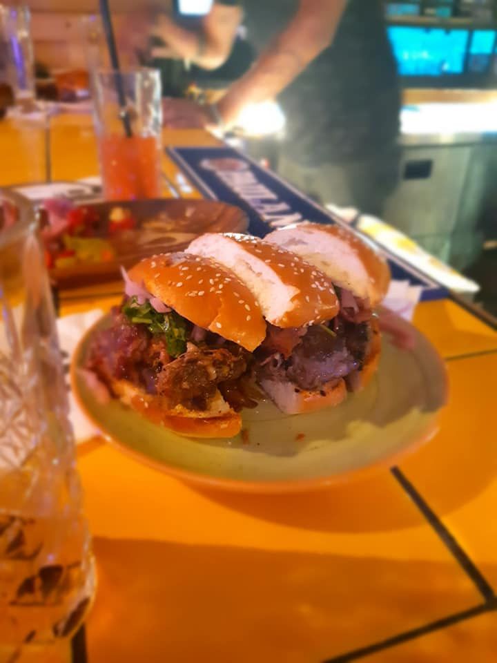 הרבה מעבר לבר, צילום: ירדן כחול