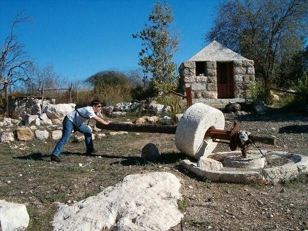 שביל המתקנים החקלאיים | צילום: יוחאי כורם