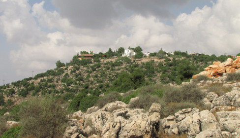 תמונה של הר כמון, מכמנים ושביל יונתן - למטייל בישראל (טיולי)