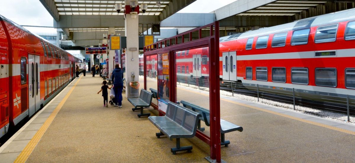 רכבות ואוטובוסים בסוכות 2026: לוחות הזמנים והשינויים בחג ובחול המועד (1)