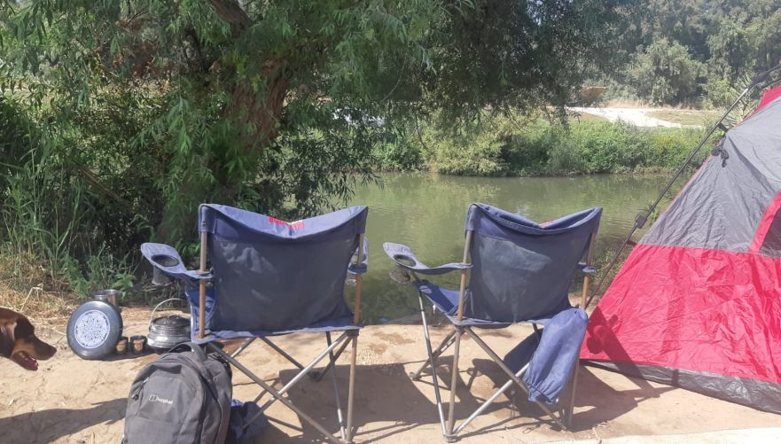 לשבת קרוב לנחל | צילום: ניר כימיה