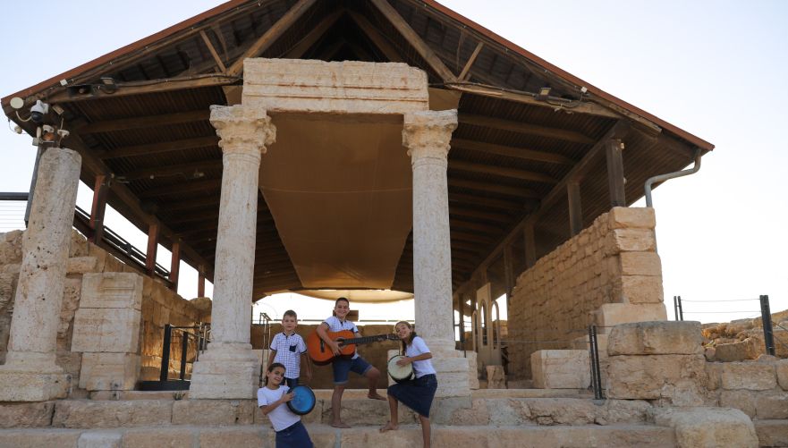 פעילות משפחתית בסוסיא הקדומה. צילום: אורי ארי