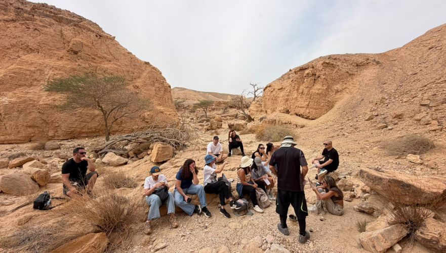 סיורים עם מדריכים מקצועיים