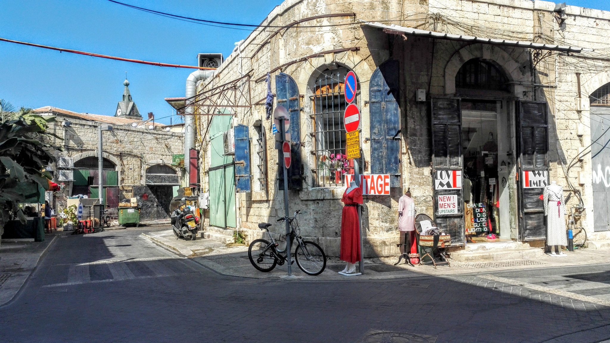 שוק הפשפשים ביפו | צילום: אינה מנשה