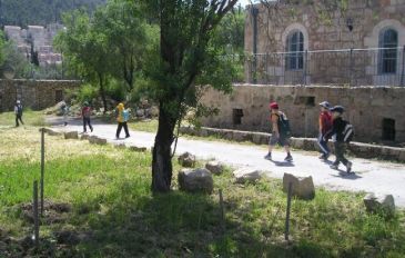 בית ילין במוצא - מבט מאחור - בית ילין במוצא (2)