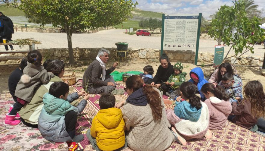 סדנאות מדבריות בפסטיבל אדמדבר | צילום: סדנת שורשים