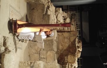 נבל ברובע ההרודיאני - סיורי סליחות ליליים לכל המשפחה ברובע היהודי (3)